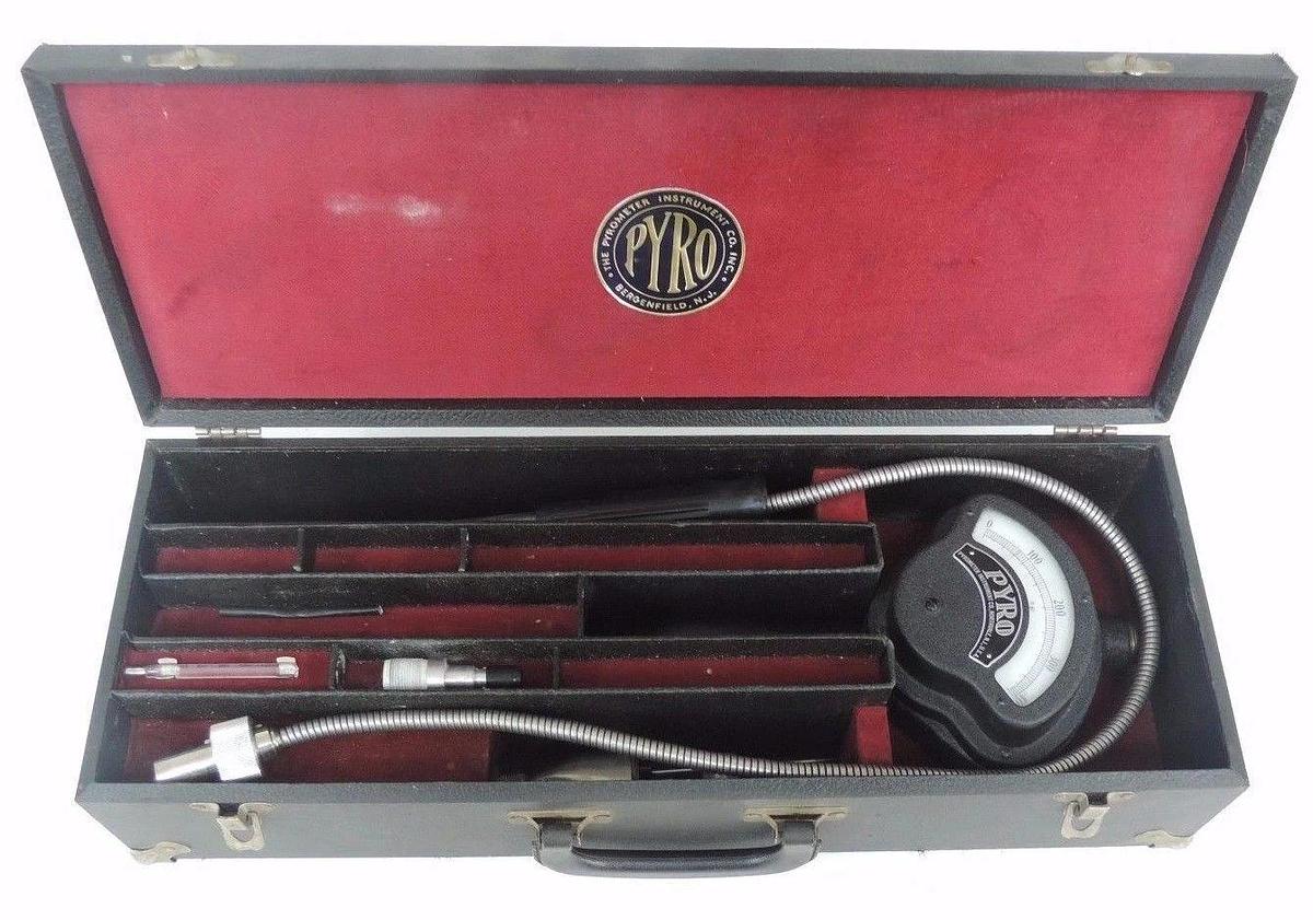 Used PYRO 269 PYROMETER NO. 64-522 MODEL 42 ARM 304 THERMOC 64522