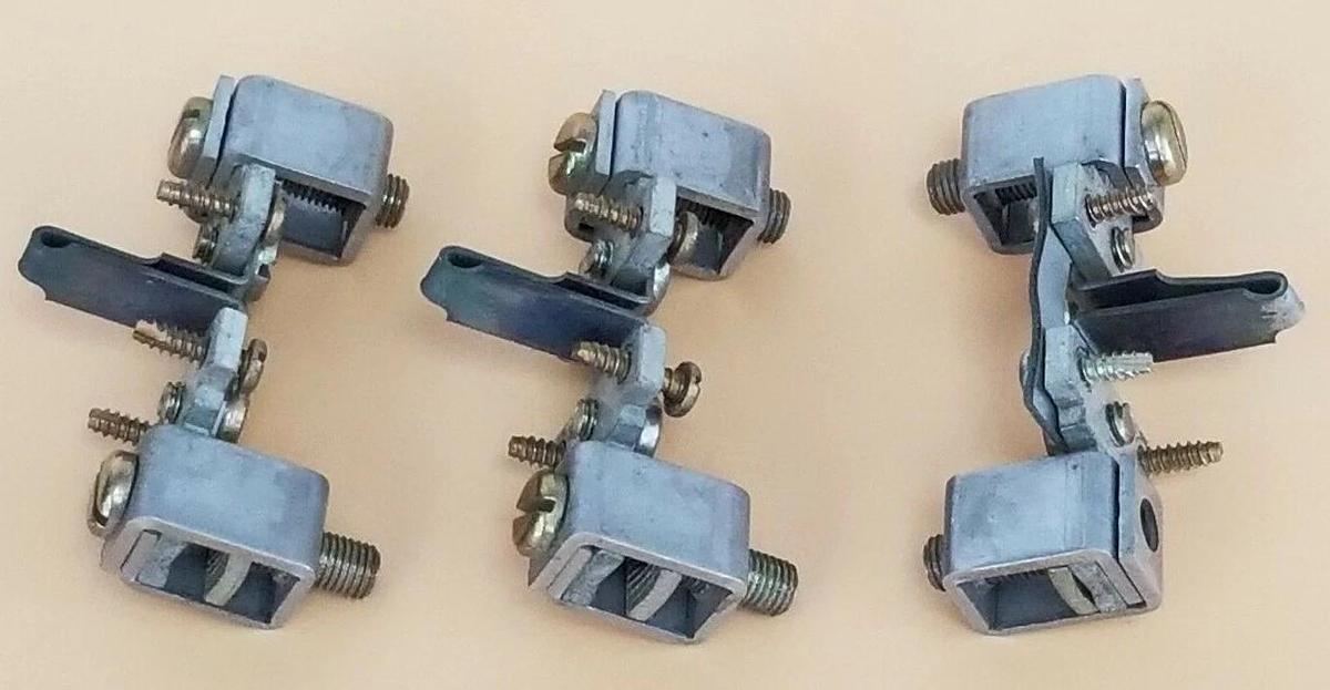Used LOT OF 3 CUTLER HAMMER FH75 HEATER ELEMENTS & LUG ASSEMBLIES