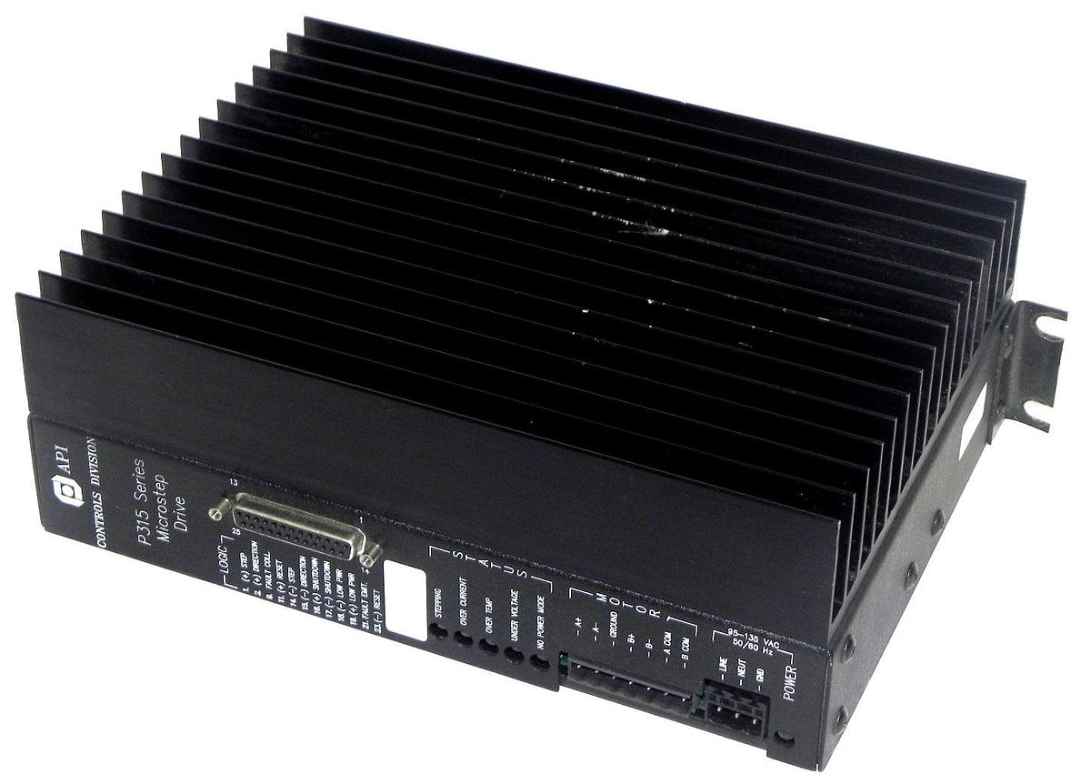 Used API CONTROLS P315-H-DB25 MICROSTEP DRIVE P315HDB25
