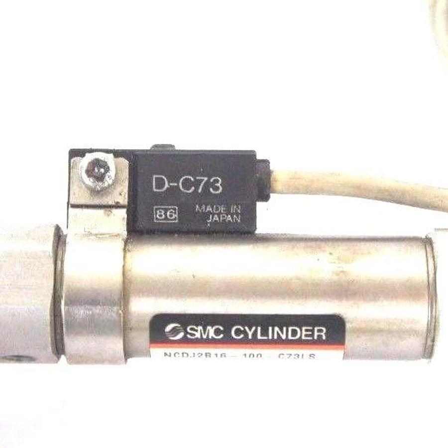 Used LOT OF 2 SMC NCDJ2B16-100-C73LS CYLINDERS W/ D-C73 REED SWITCHES
