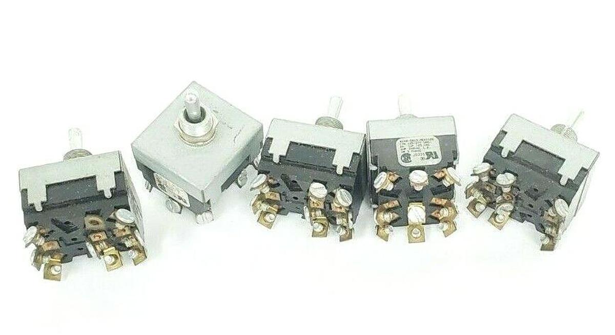 Used LOT OF 5 MCGILL 0140-3023 TOGGLE SWITCHES 01403023