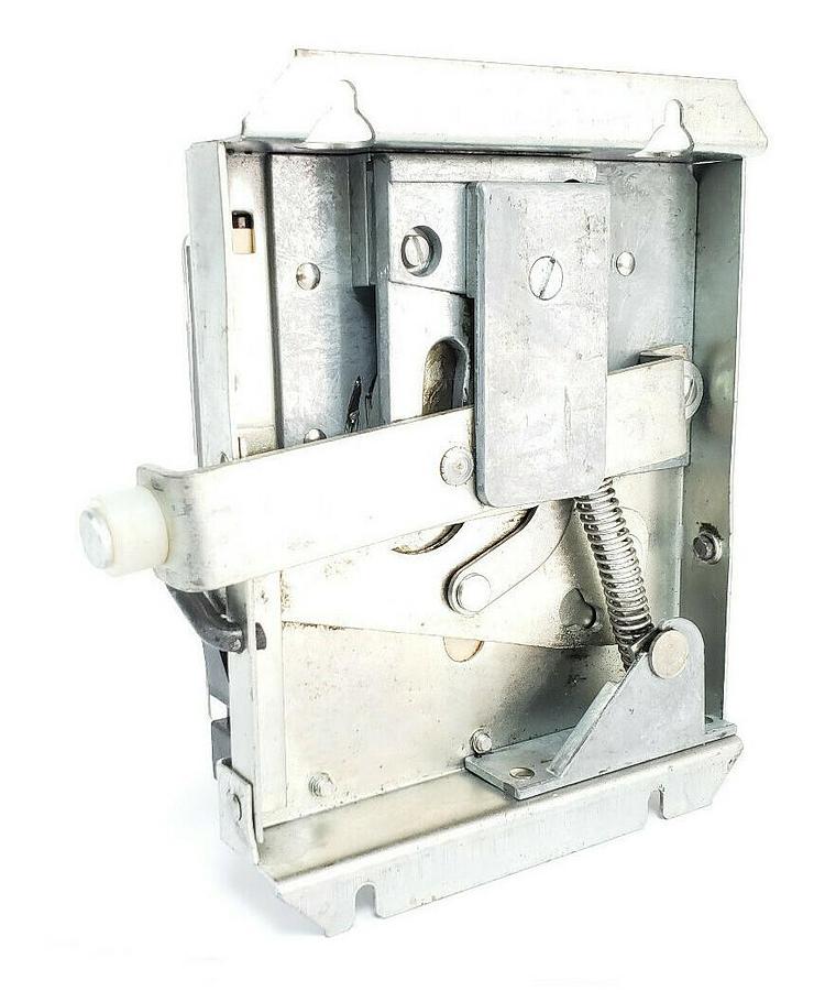 Used W.A. ELECTRIC CONTROLS 121L524 DISCONNECT SWITCH 159-10-650