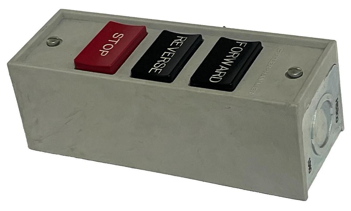 Eaton 10250H5300 Heavy-Duty Pushbutton Station | Forward / Reverse / Stop | NEMA