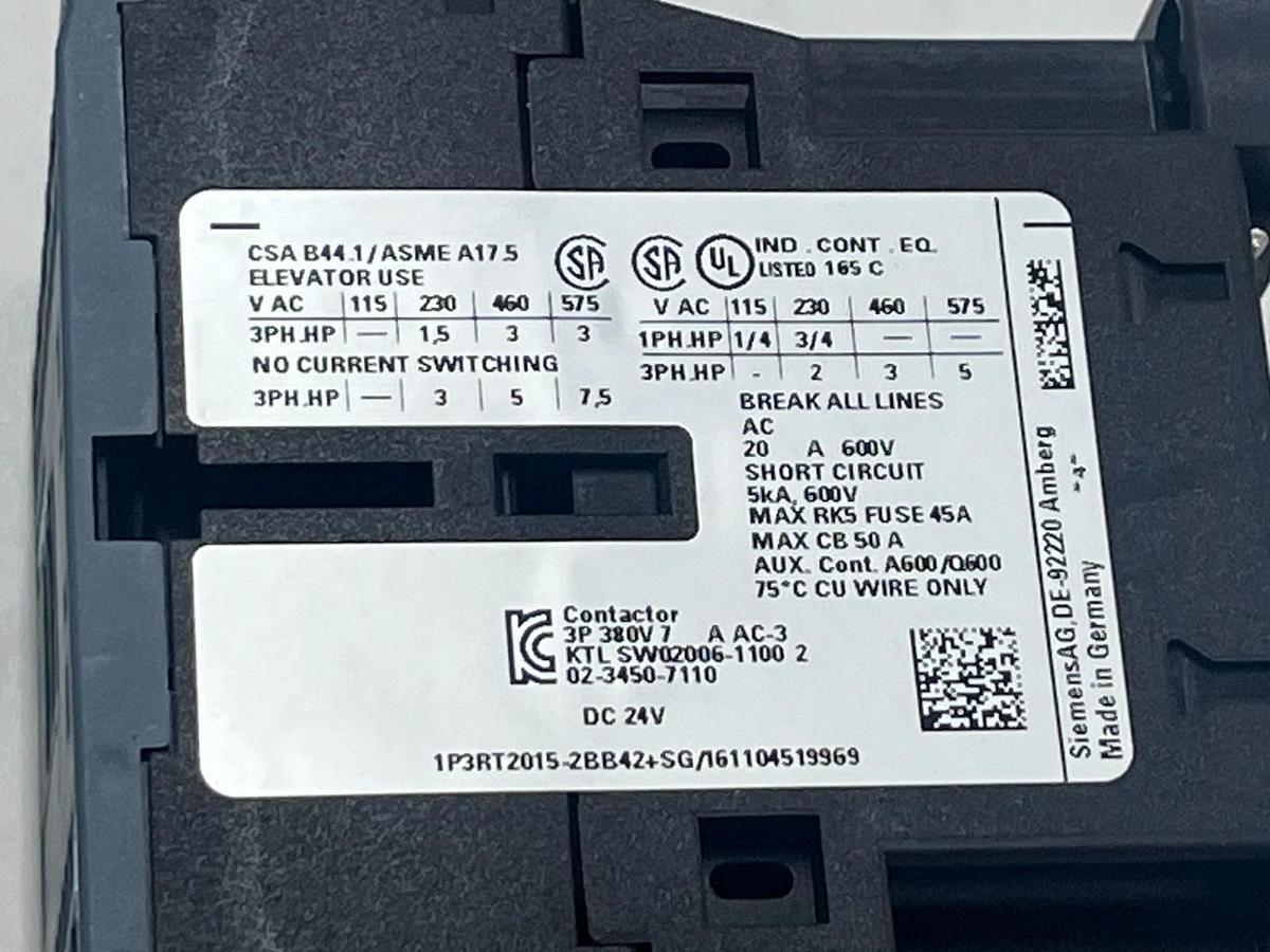 2 SIEMENS Sirius 3RT2015-2BB42 Contactor 7A 24VDC 3-Pole Size S00 DIN Rail Mount