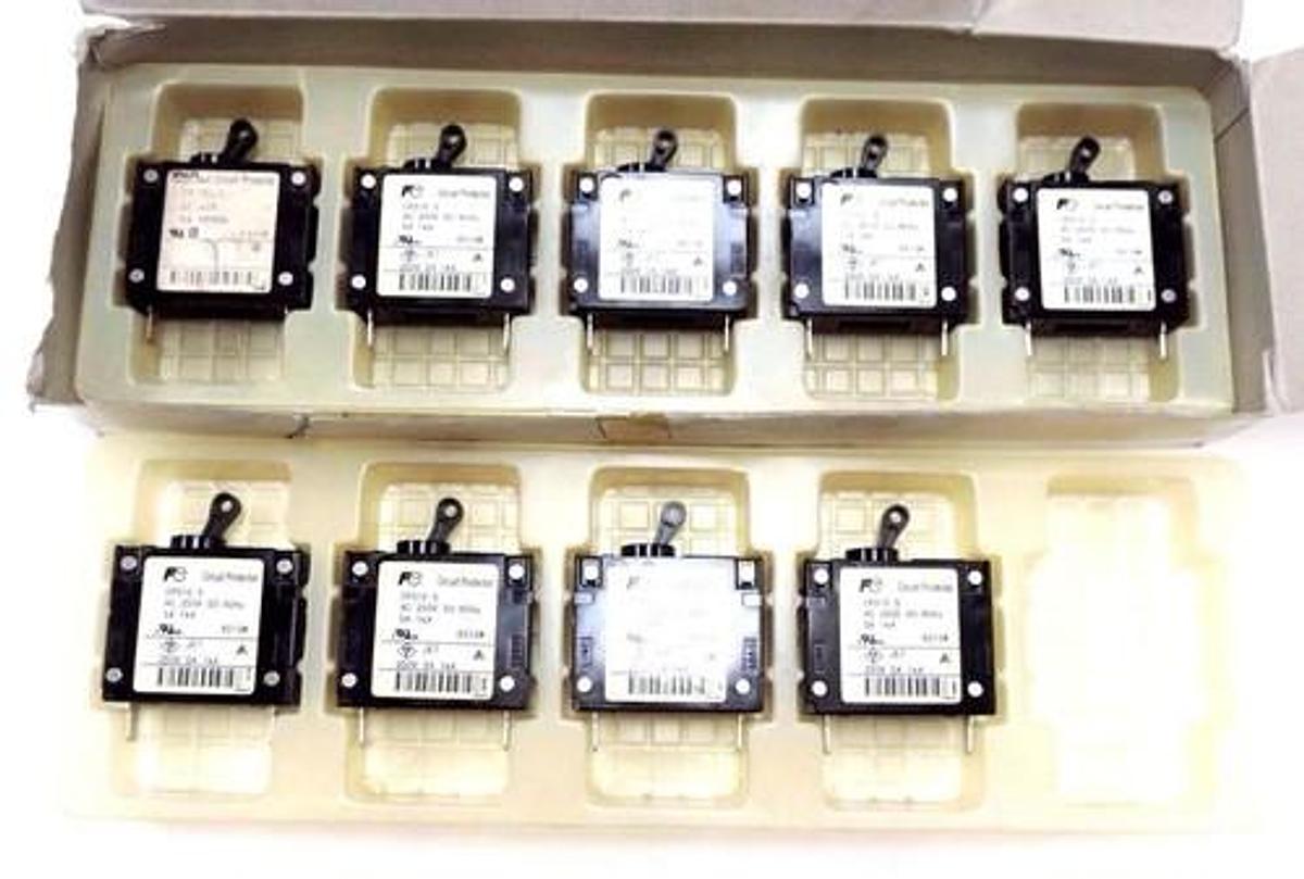Used LOT OF 9 NIB FUJI CP31E/5 CIRCUIT BREAKER 250V, 50/60HZ, 5A, 1KA, CP3135