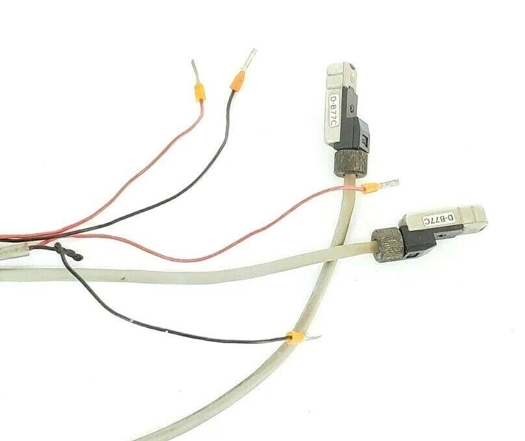 Used LOT OF 2 SMC D-B77C REED SWITCHES DB77C
