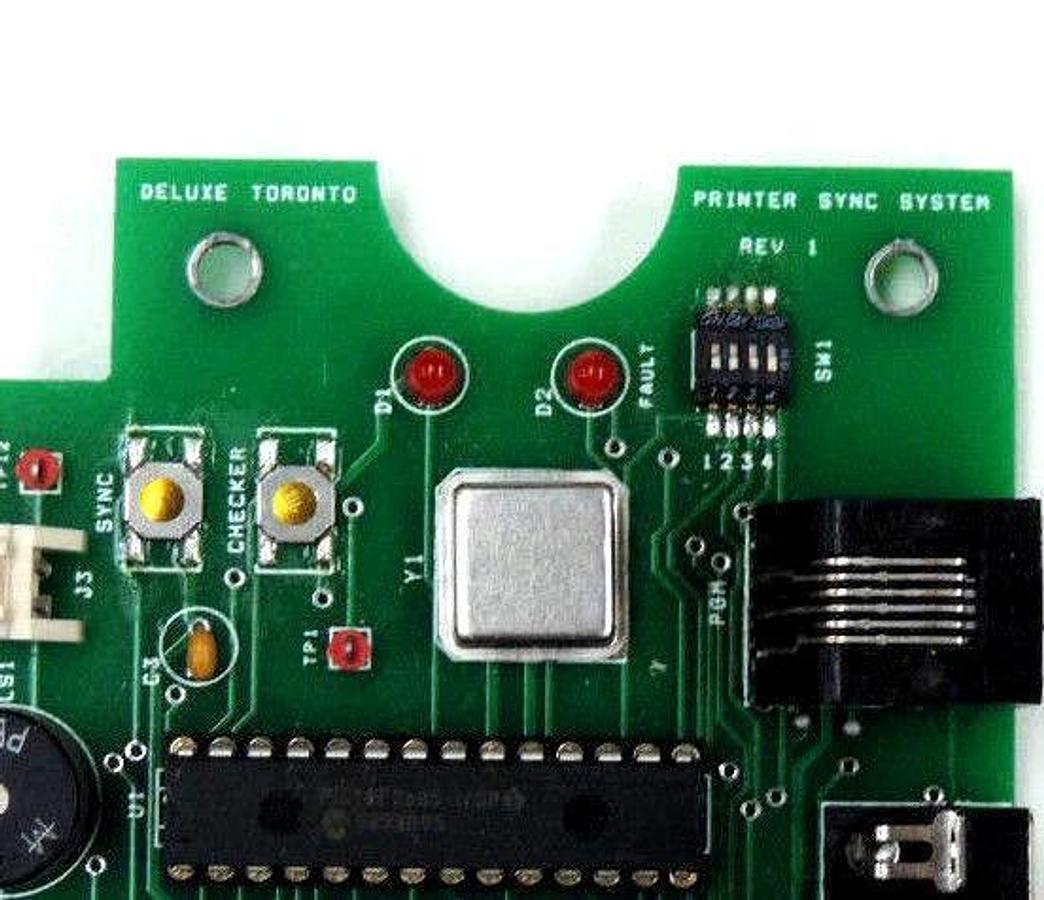 Used DELUXE TORONTO 4-0 43/08 PRINTER SYNC SYSTEM REV. 1 BOARD