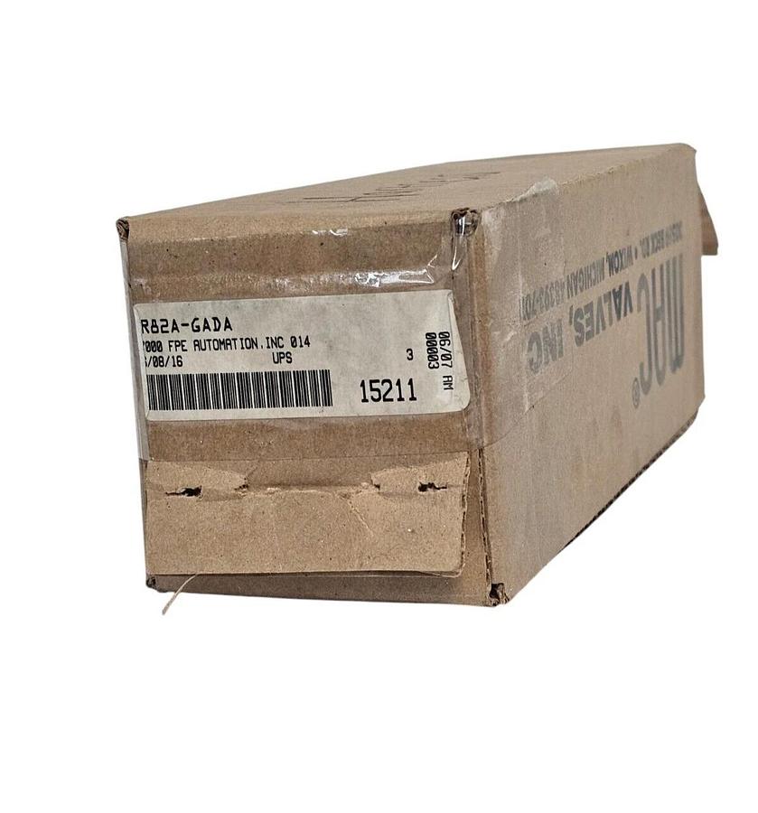 NIB MAC PR82A-GADA SANDWICH PRESSURE REGULATOR PR82AGADA