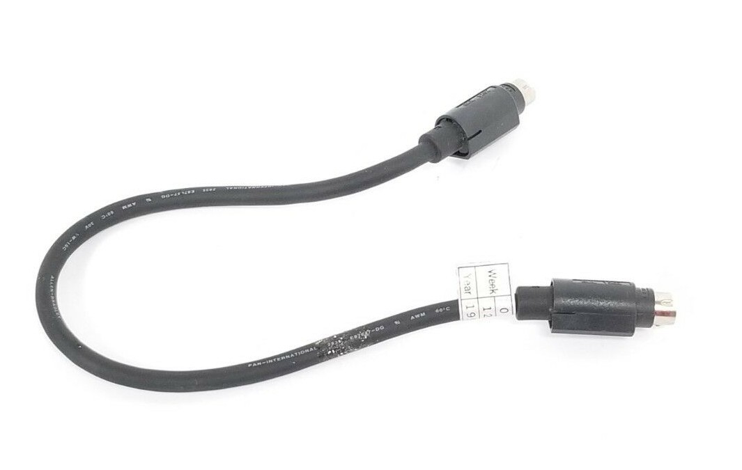 Used ALLEN BRADLEY A22105-134-19 CABLE ASSEMBLY 8PIN MALE CABLE.33M, A2210513419
