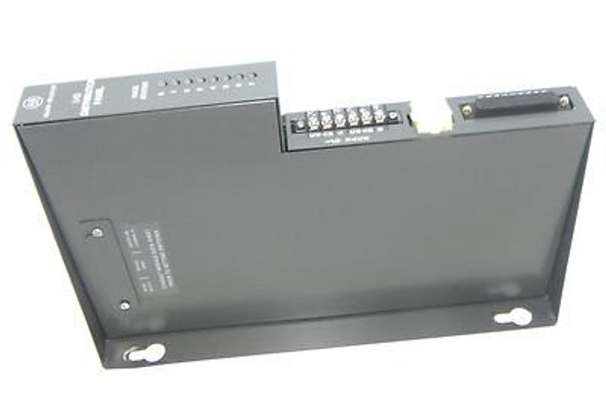 Used ALLEN BRADLEY 1772-SD2 REMOTE I/O SCANNER DISTRIBUTION PANEL 1772SD2, SER. A
