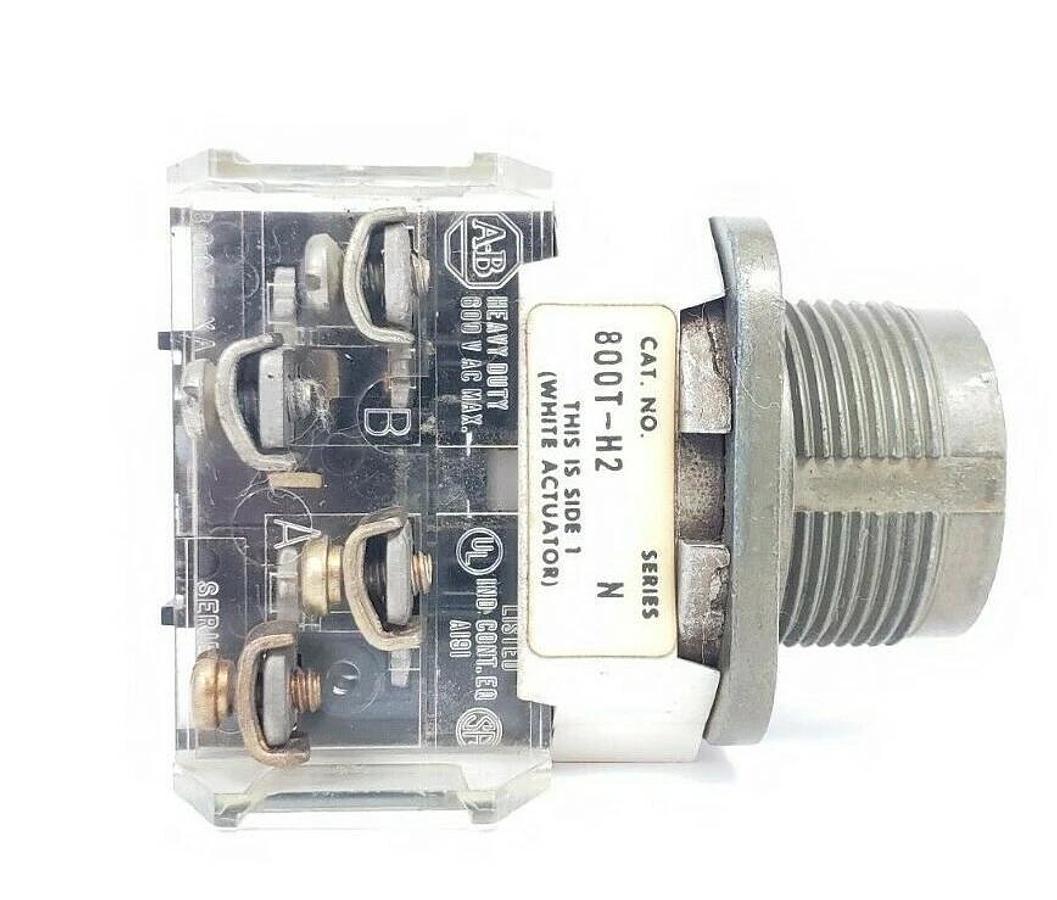 Used ALLEN BRADLEY 800T-H2 SELECTOR SWITCH SER. N 800TH2 W/ CONTACT BLOCK