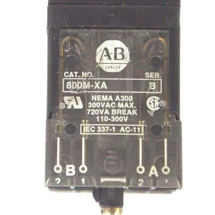 Used ALLEN BRADLEY 800MR-N31Q OPERATOR FOR SELECTOR SWITCH SER. A W/ 800M-XA CONTACT