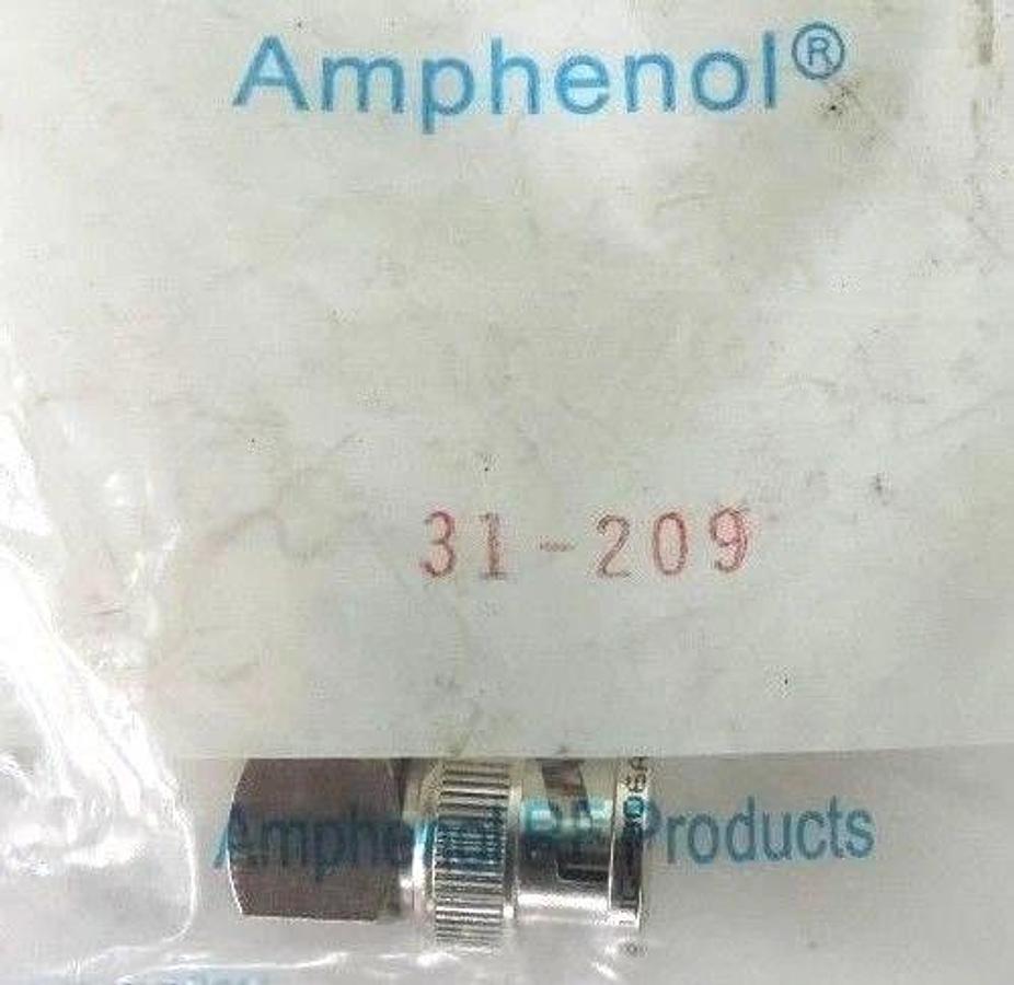 Used NEW AMPHENOL 31-209 COAXIAL ADAPTER,BNC JACK-BNC PLUG RIGHT ANGLE CONNECTOR RF
