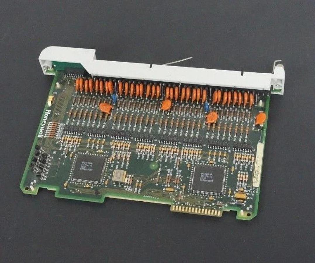 Used HONEYWELL 621-3580RC INPUT MODULE 6-15MA 24VDC 32POINT 6213580RC