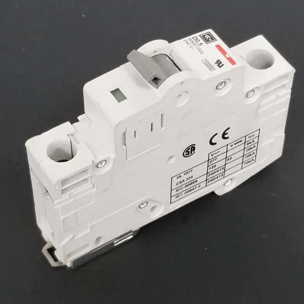 Used CUTLER-HAMMER WMS1D00 CIRCUIT BREAKER 0.5A, 240V, 1P, D0.5