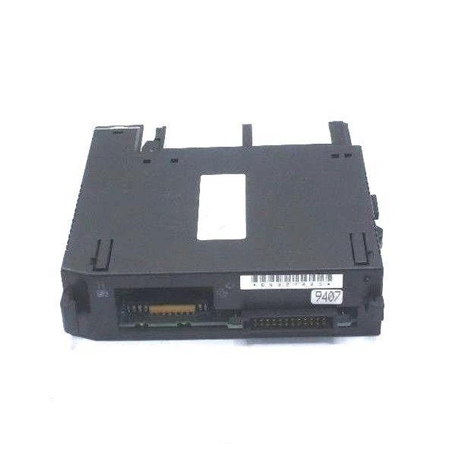 Used LOT OF 2 GE FANUC IC693MDL741C OUTPUT MODULES 12/24VDC, 0.5A, 16 PT NEG