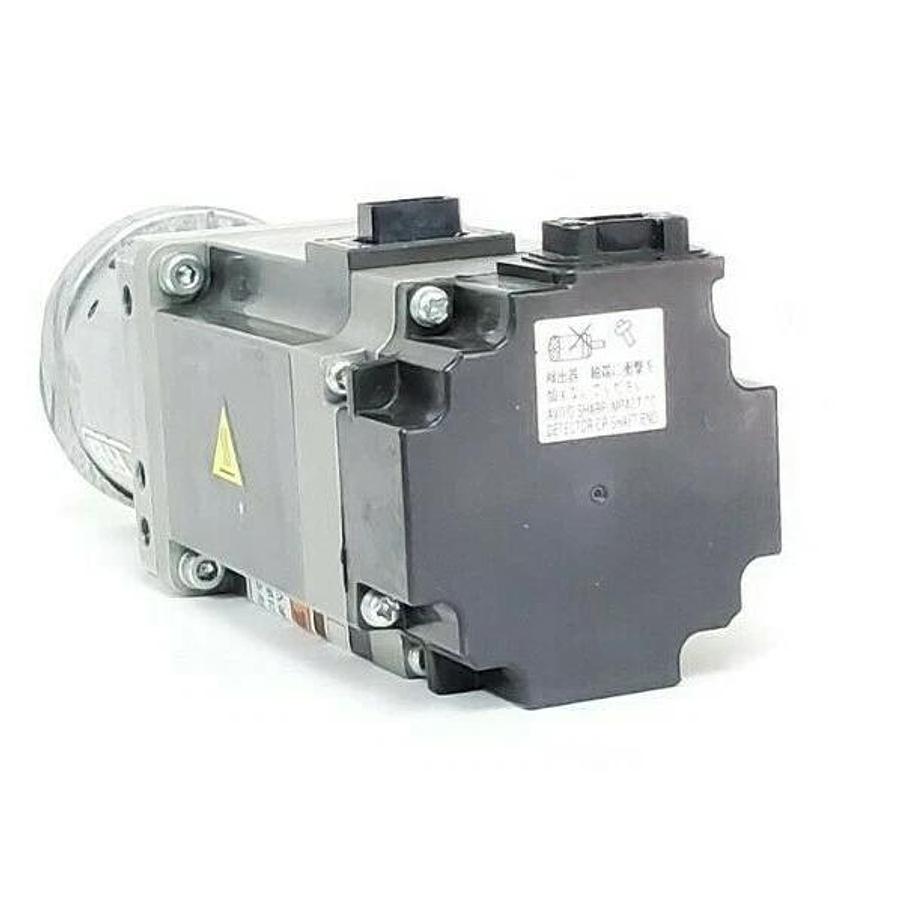 Used MITSUBISHI ELECTRIC HF-KN43 SERVO MOTOR 400W 3AC 101V 2.7A HFKN43