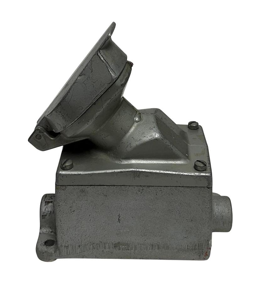 Used CROUSE-HINDS CPS152-111 / CPS152-111M5 / CPS152111 ARKTITE RECEPTACLE ASSY USNP