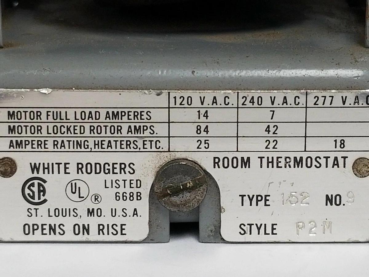 Used WHITE RODGERS TYPE: 152 NO. 9 STYLE: P2M ROOM THERMOSTAT 120-277VAC 152-9-P2M