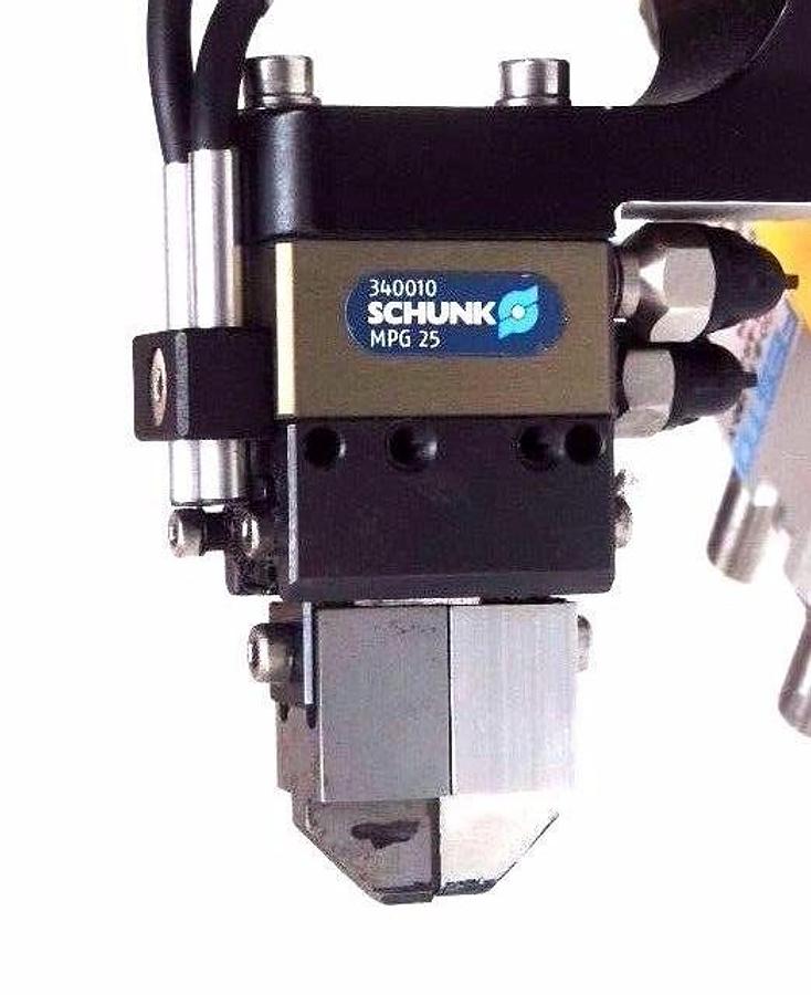 Used FESTO DRQD-B-16-180-Y-SRJ-A-AR-FW DRIVE W/ SCHUNK 340010 MPG25 / MPG-25 GRIPPER