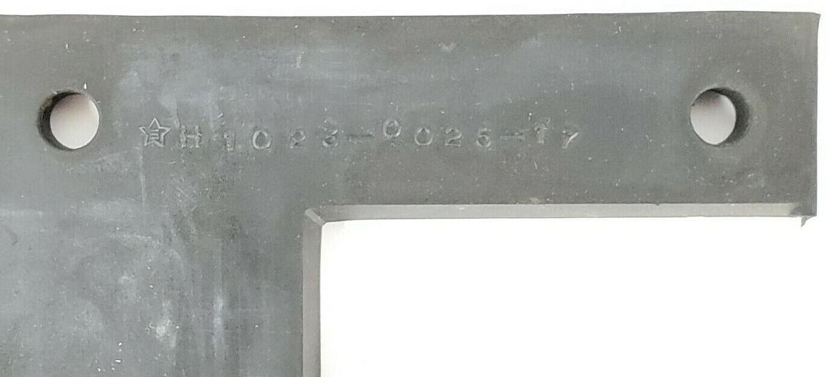 Used LOT OF 2 NEW OKUMA H1026-0025-17 WIPERS LU45 LOWER CLOSS-SLIDE (UPPER)