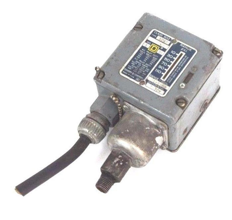 Used SQUARE D 9012-ACW1 SER. B PRESSURE SWITCH 9012ACW1