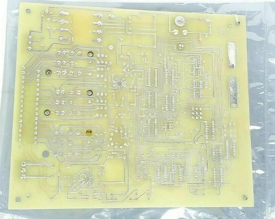 Used STOCK EQUIPMENT 1Z11137 PC BOARD Z10669, A20963-0