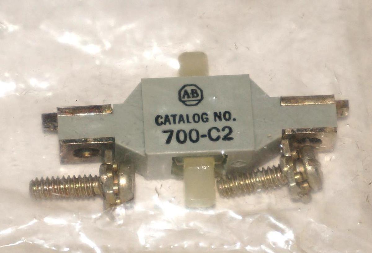 NEW LOT OF 7 ALLEN BRADLEY 700-C2 SER. A, FRONT DECK CONTACT CARTRIDGES 700C2
