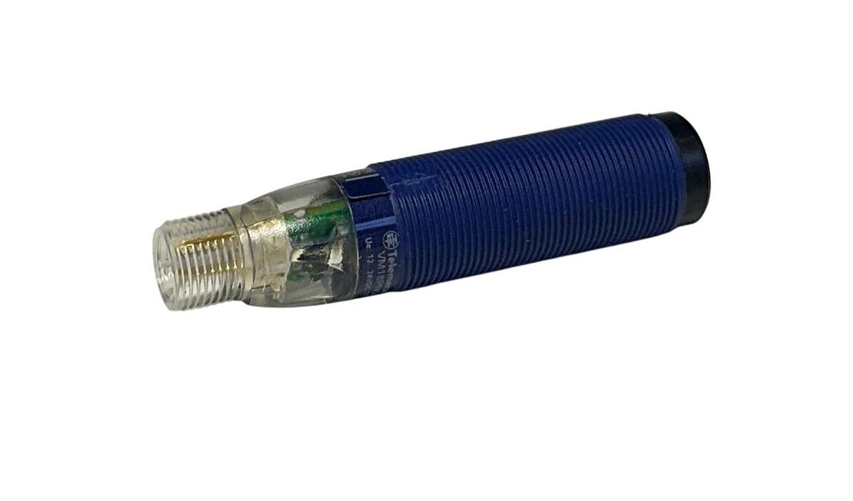 Used TELEMECANIQUE VM18PNOQ ULTRASONIC PROXIMITY SENSOR 12-24VDC NSMP