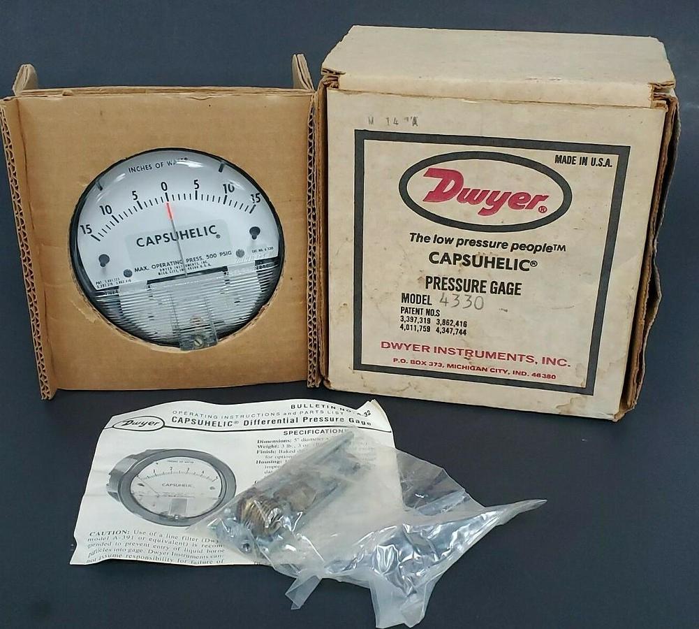 NIB DWYER MODEL 4330 CAPSUHELIC PRESSURE GAGE, 15-0-15" INCHES OF WATER, 500PSIG