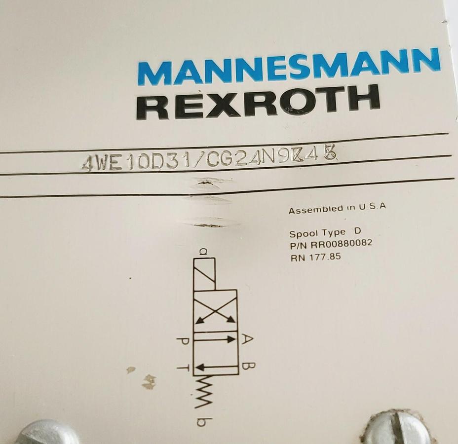 Used NEW MANNESMANN REXROTH 4WE10D31/CG24N9K4 HYDRAULIC SOLENOID VALVE 24V RR00880082