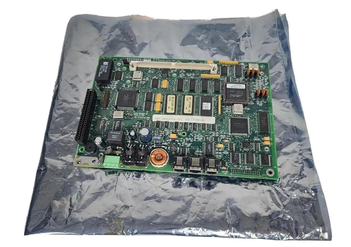 Used CUTLER HAMMER 40-17720-02 CIRCUIT BOARD 42-17730-00 40024152-151