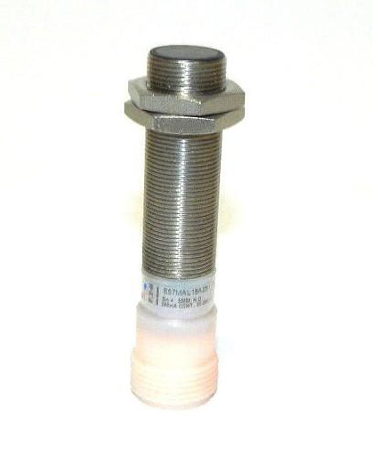 Used EATON E57MAL18A2B1 SER. G1, PROXIMITY SWITCH E57MAL18A2B1Z, 5MM N.O.