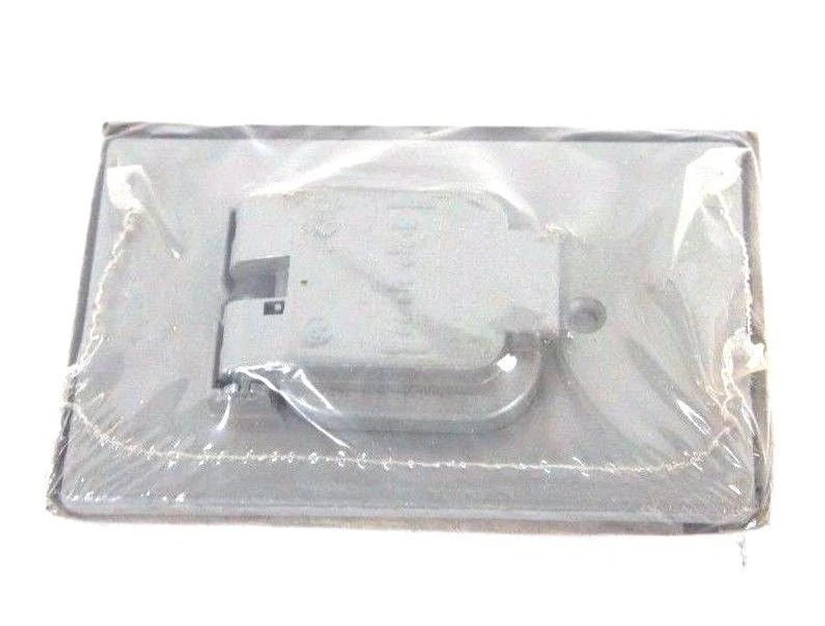 Used LOT OF 3 NEW THOMAS & BETTS WR104-CV SINGLE OUTLET OUTDOOR COVERS