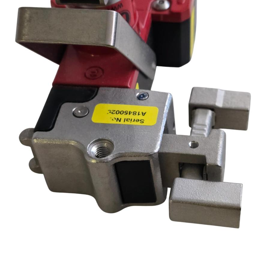 Used FORTRESS INTERLOCKS GP640PRO / ITM-00044653 amGardpro SWITCH 0001062096 NSNP
