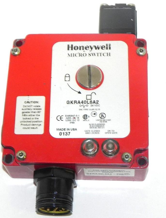 Used HONEYWELL GKRA-40L6A2-F05 MICRO SWITCH GKRA-40L6A2, 24VDC