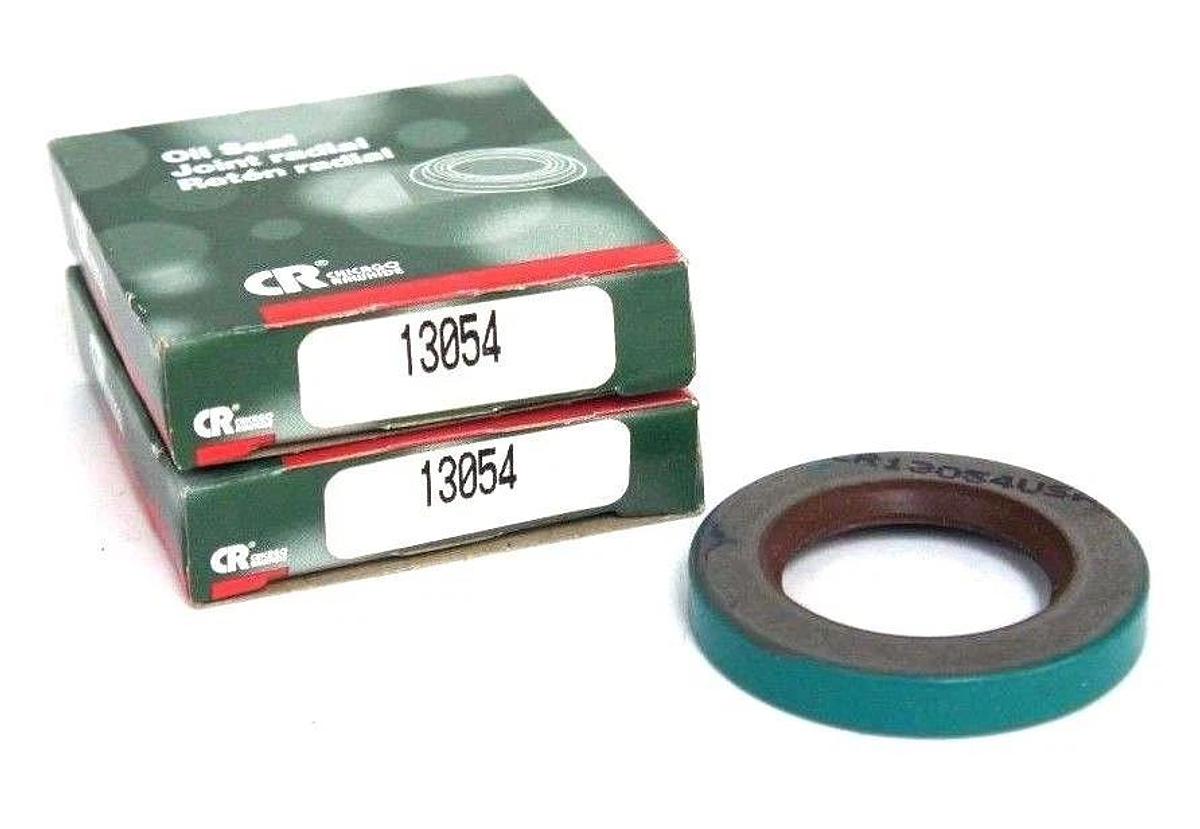 Used LOT OF 2 NIB CHICAGO RAWIDE 13054 OIL SEALS