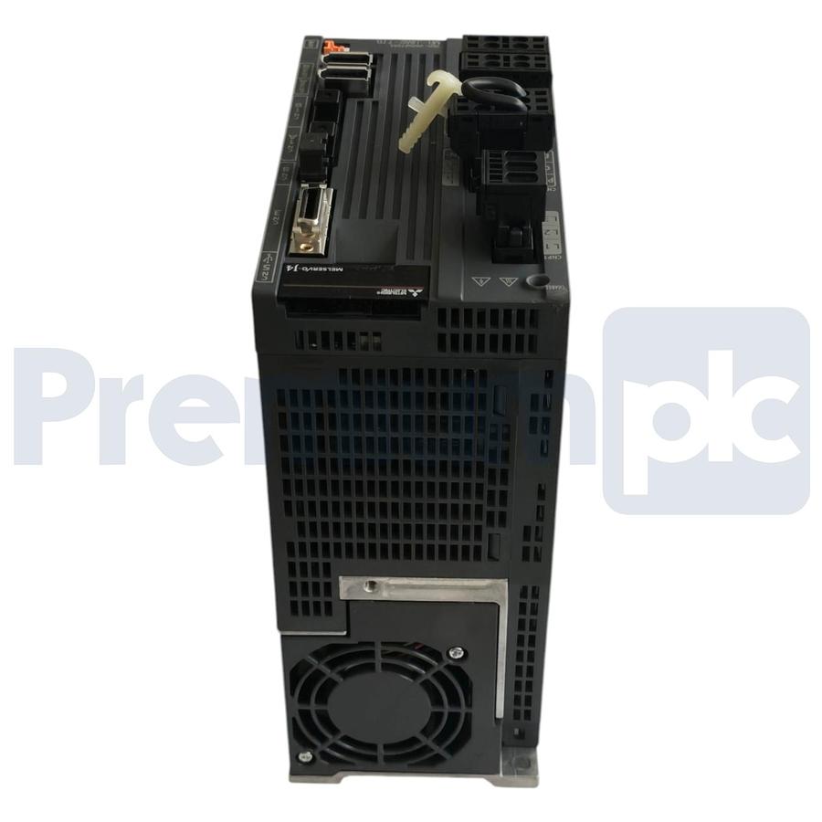 Used Mitsubishi MR-J4W2-77B MELSERVO-J4 2-Axis AC Servo Drive 750Wx2 200V 3Ph NEW