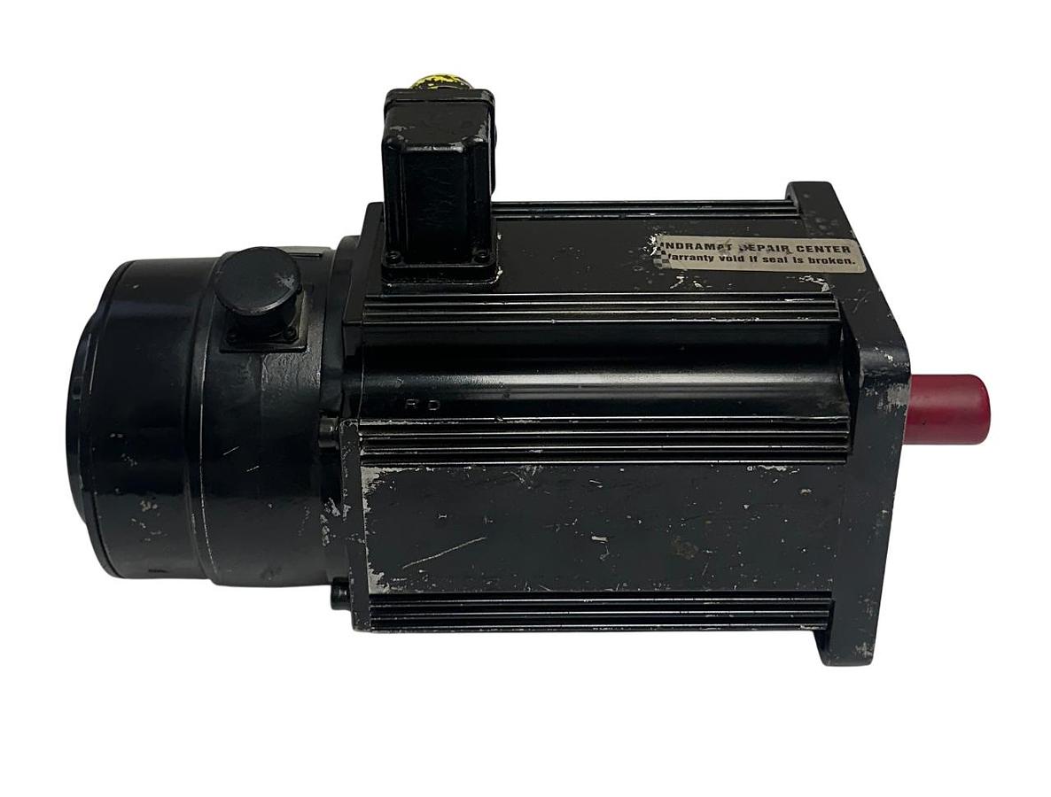Used REXROTH INDRAMAT MAC090A-0-RD-3-C/110-A-0/S001 / R911225950 SERVO MOTOR REFURB