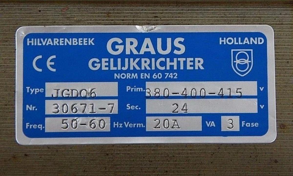GRAUS TYPE: JGD06 NR: 30671-7 FREQ:50-60 20A 3FASE 24SEC 380-400-415 TRANSFORMER