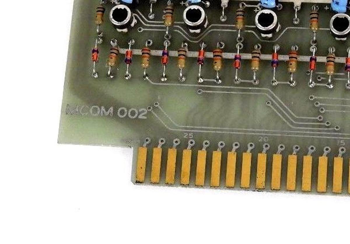 Used GENERIC MCOM002 CIRCUIT BOARD MCOM 002