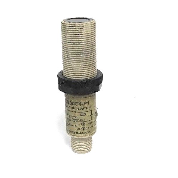 Used OMRON E3F2-DS30C4-P1 PHOTOELECTRIC SWITCH E3F2DS30C4P1