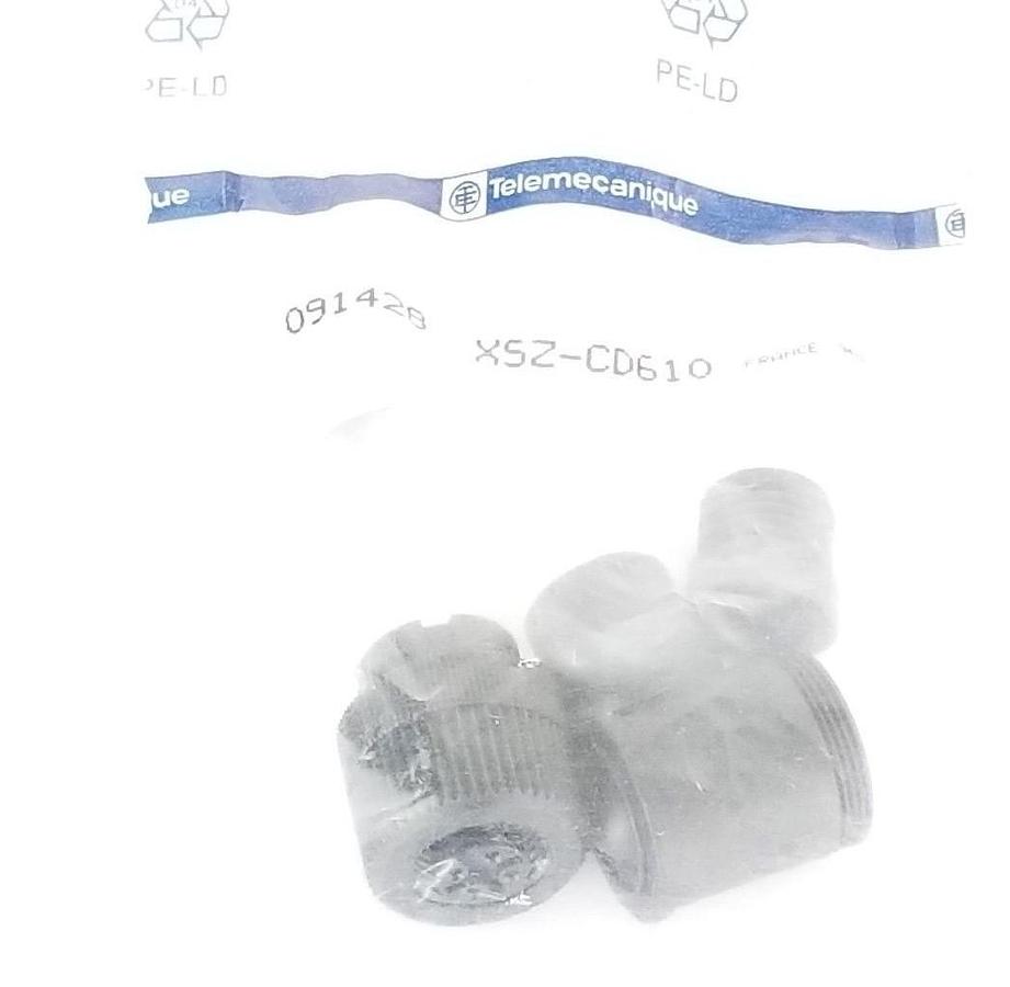 Used NEW TELEMECANIQUE XSZ-CD610 SENSOR CONNECTOR KIT 091428