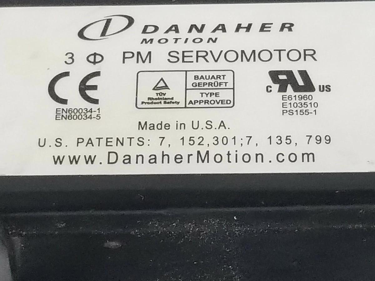 Used DANAHER MOTION AKM22E-ESC2R-02 SERVOMOTOR 320VDC 2.7 ARMS 8000RPM