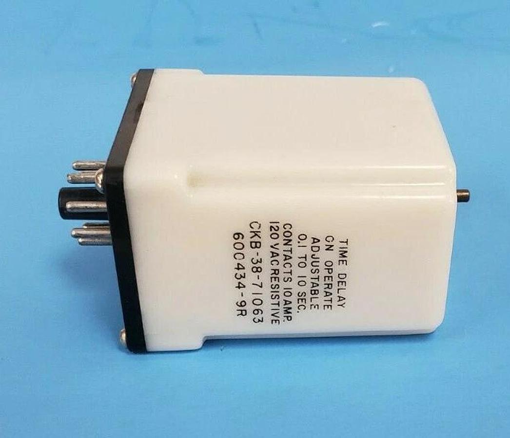 Used POTTER & BRUMFIELD CKB-38-71063 TIME DELAY RELAY 0.1 TO 10 SEC. W/ SL608-S