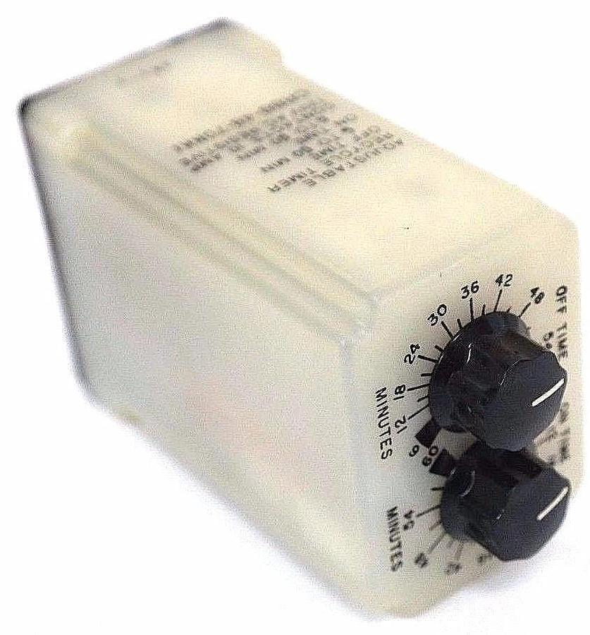 NIB POTTER & BRUMFIELD CRBB-48-70KK1 ADJUSTABLE RECYCLE TIMER CRBB4870KK1, 120V