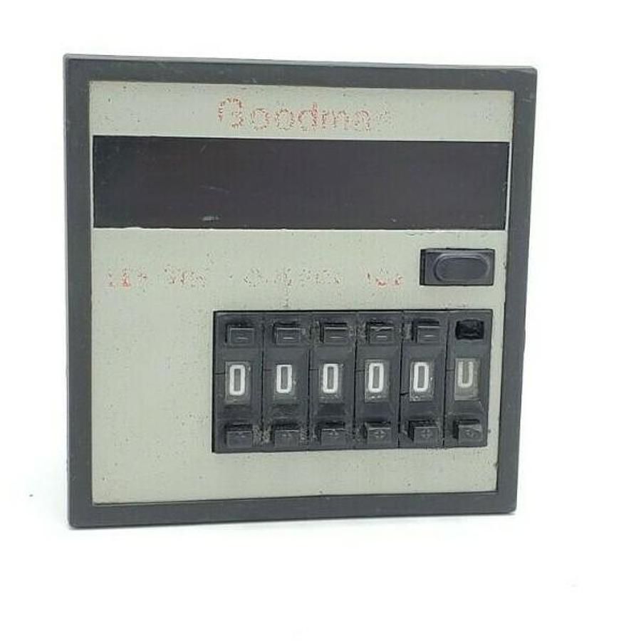 Used GOODMAN NE622.42B LENGTH CONTROL102 DIGITAL DISPLAY 12VDC 10K (DAMAGED BUTTON)
