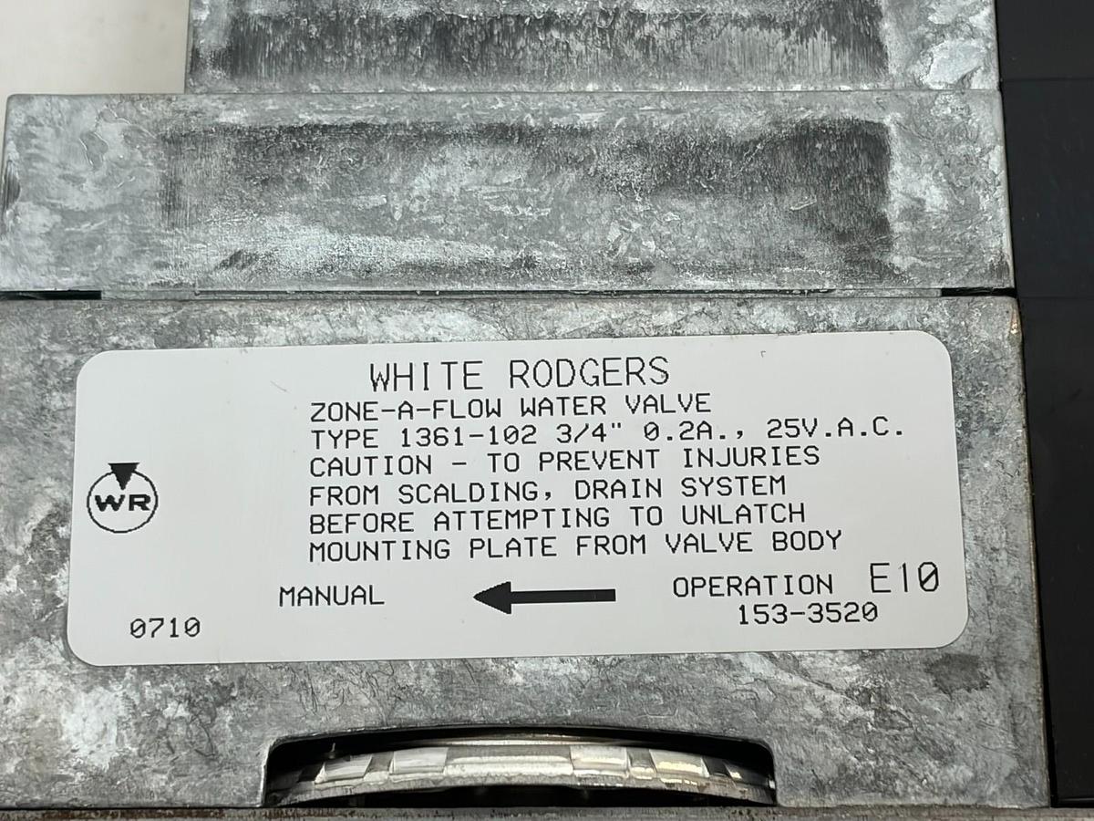 Used White-Rodgers 1361-102 Hydronic Zone Water Valve 3/4" 24V New in Box