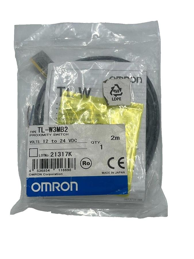 Used OMRON TL-W3MB2 Proximity Switch Sensor NPN NO 3mm Sensing Distance 10-30VDC NSFS