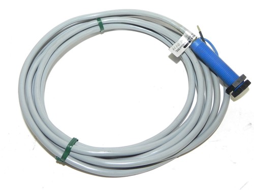 Used NEW ZWICKER SENSOREN ZH0919 PROXIMITY SENSOR 20-253V 5-400MA ZH 0919